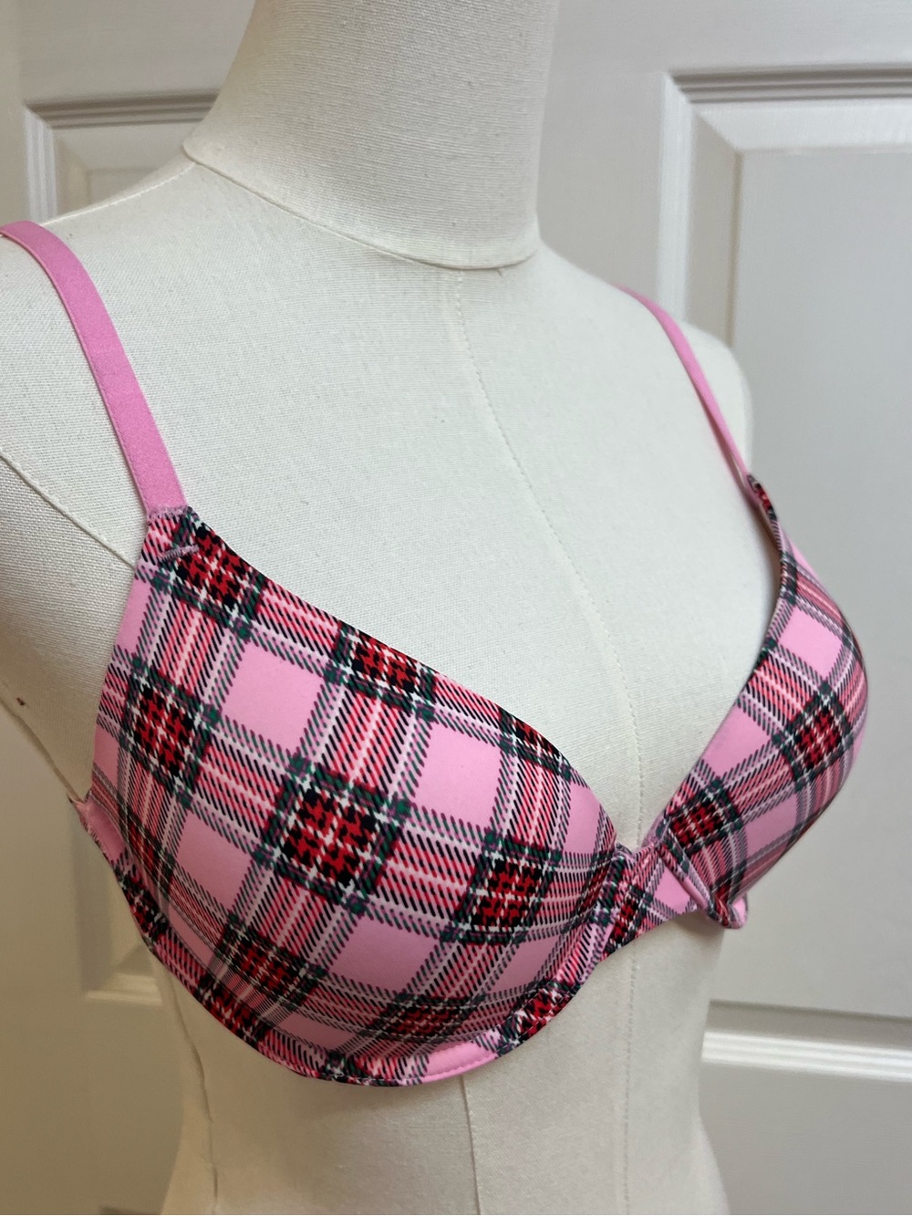 PINK Victoria Secret - Pink Lightly Patted Bra